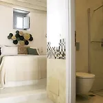 Esperia Luxury